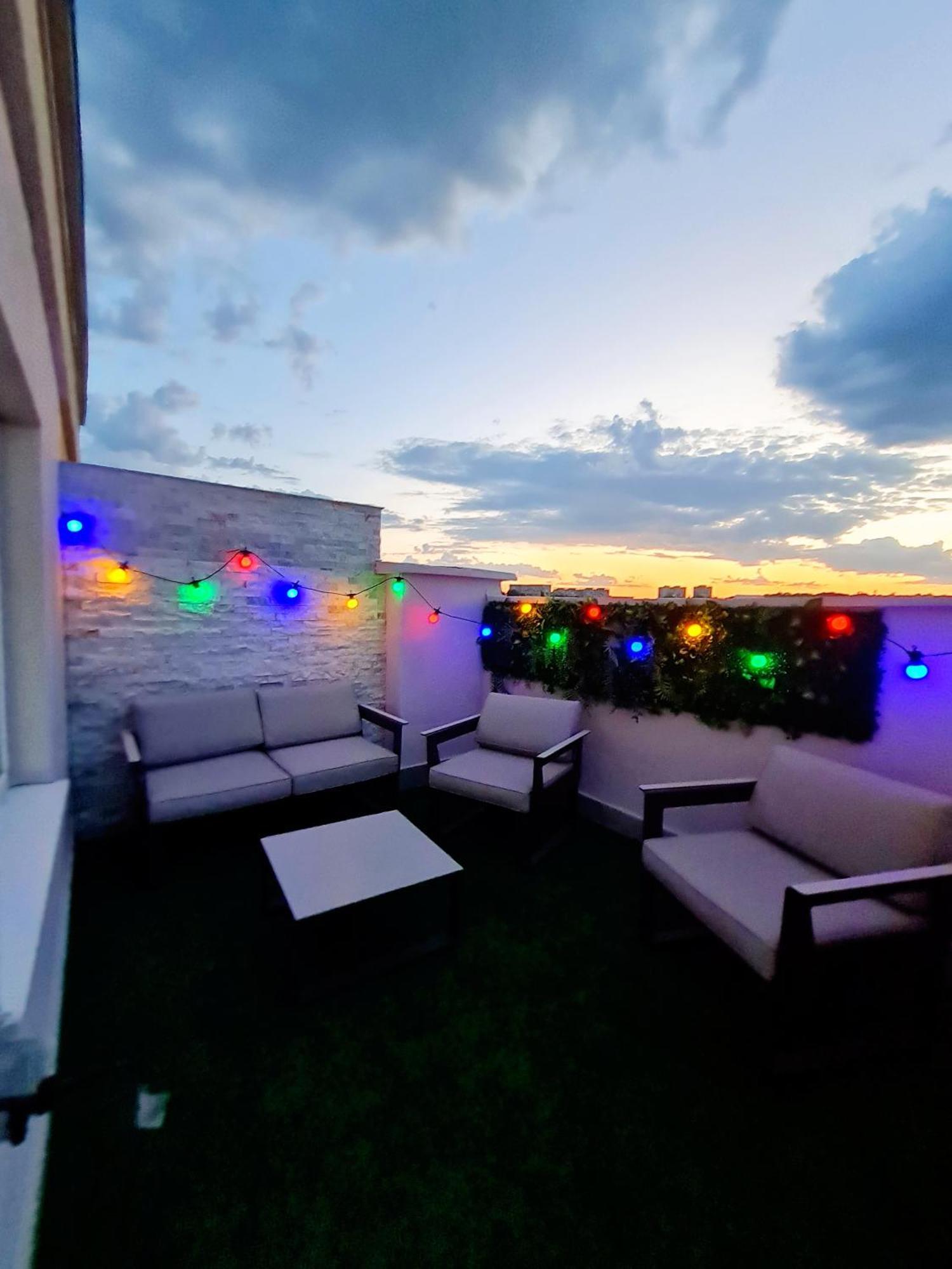 Penthouse View Aeroport Iasi 2公寓 外观 照片