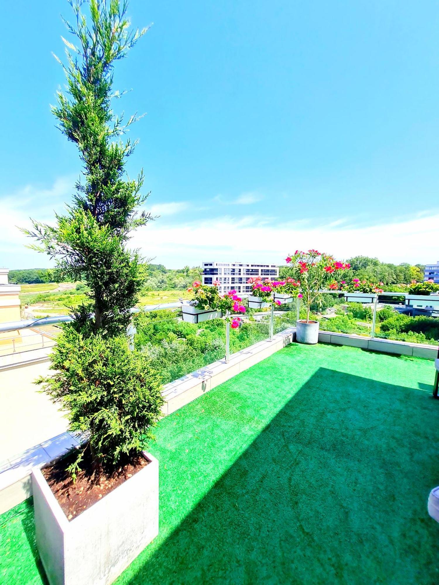 Penthouse View Aeroport Iasi 2公寓 外观 照片